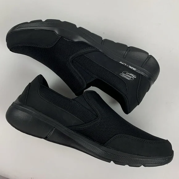 Skechers black mens slip on sneakers - Picture 9 of 11